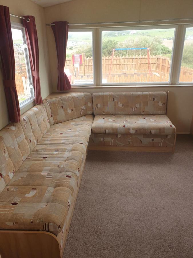 Hill View Caravans Аберистуит Экстерьер фото